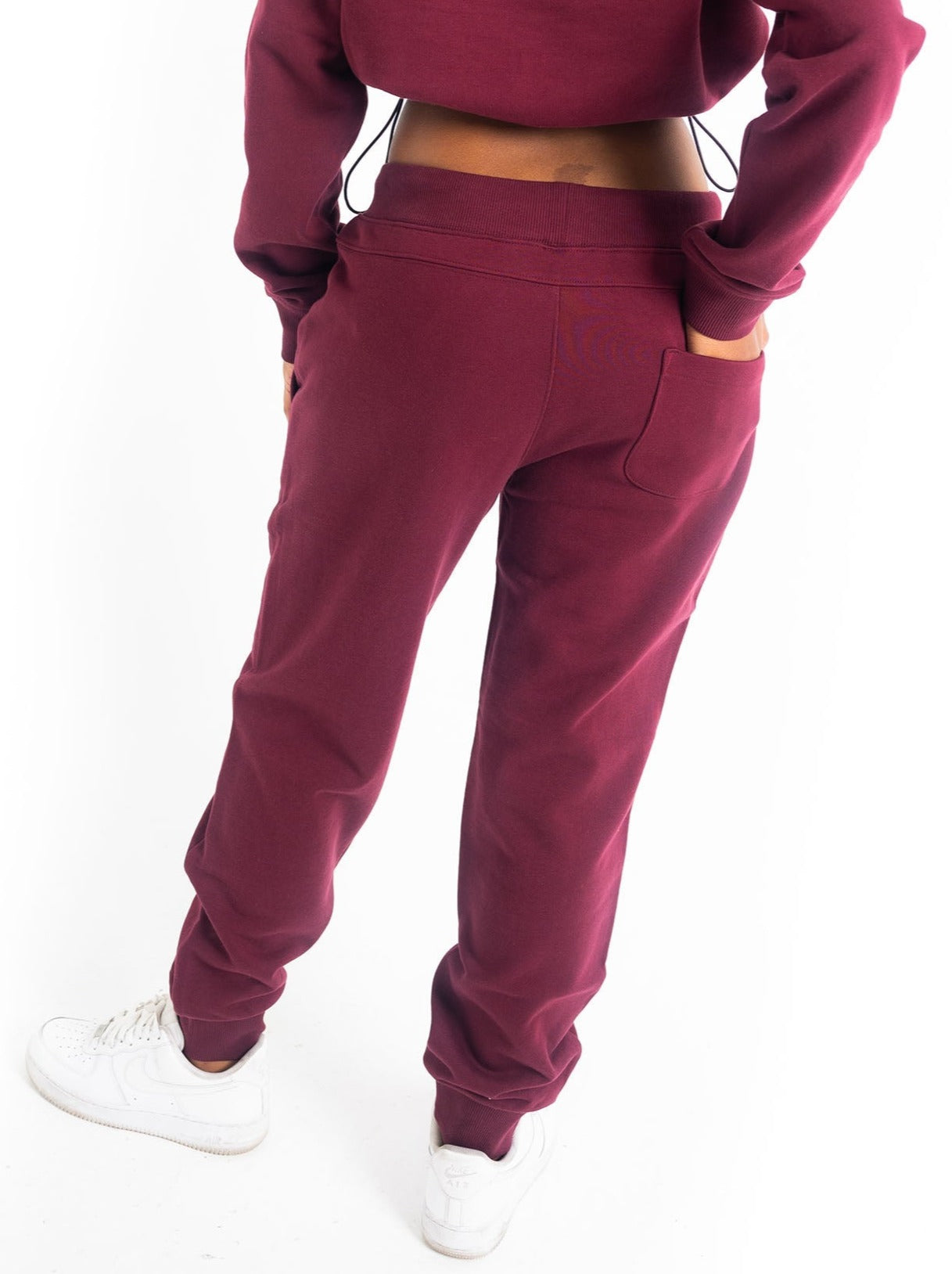 Women's Utility Signature Jogger - Burgundy